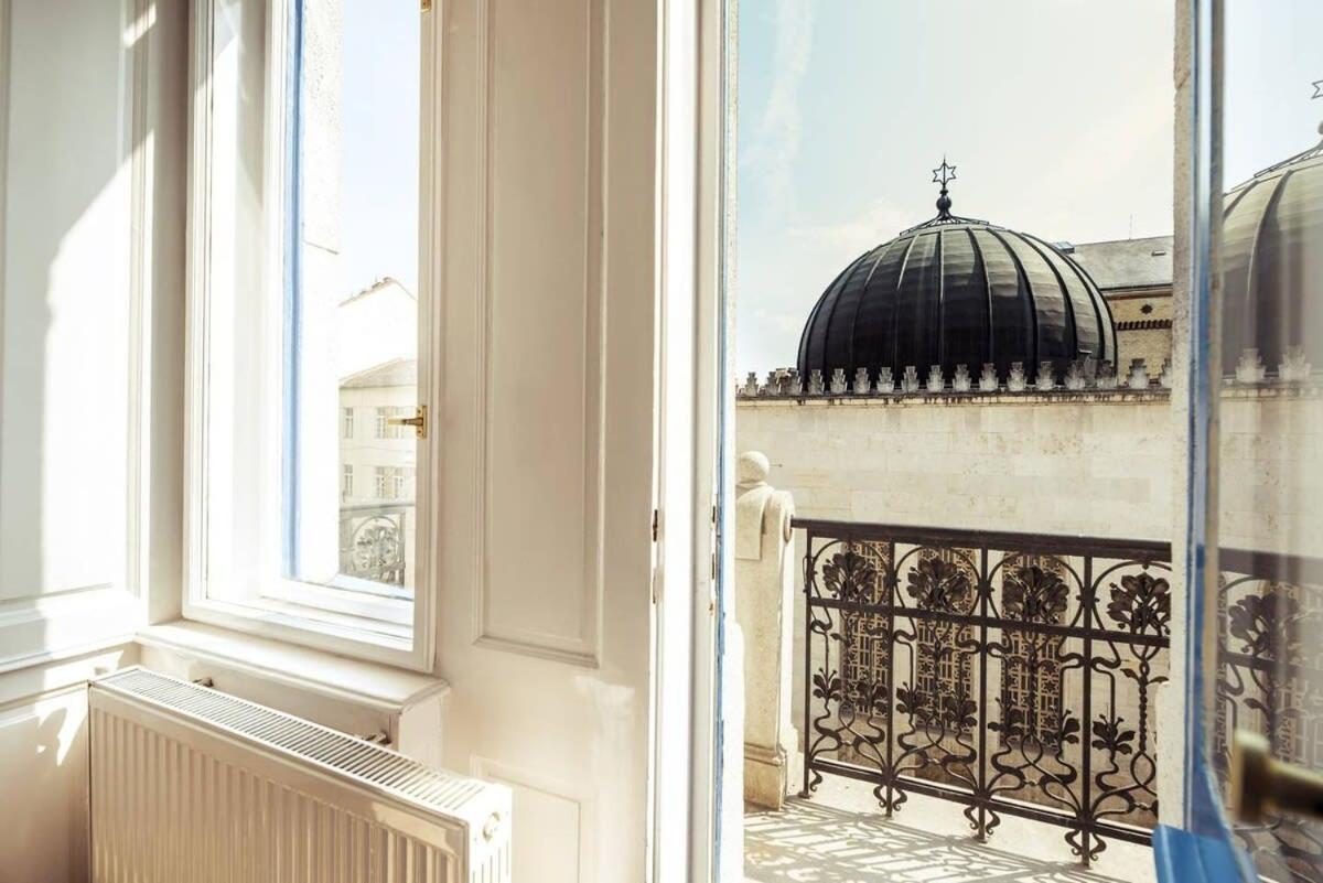 New A C Studio With View Of The Synagogue Budapest Exteriör bild